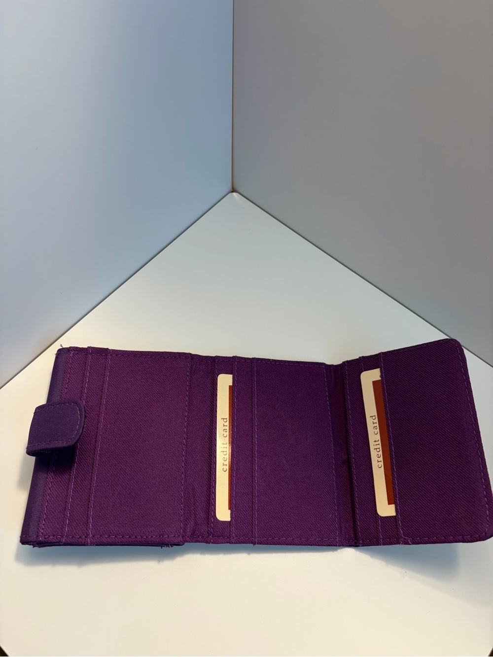 Shoulder Bag with Matching Wallet NWOT - Picture 6 of 6